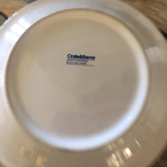 CRATE & BARREL HAT AND SCARVE WINTER THEME COOKIE PLATE - Picture 5 of 6